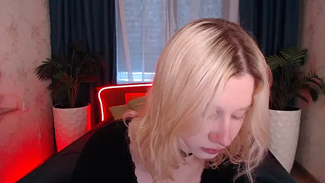 EnigmaSee online show from 3, 12, 2025