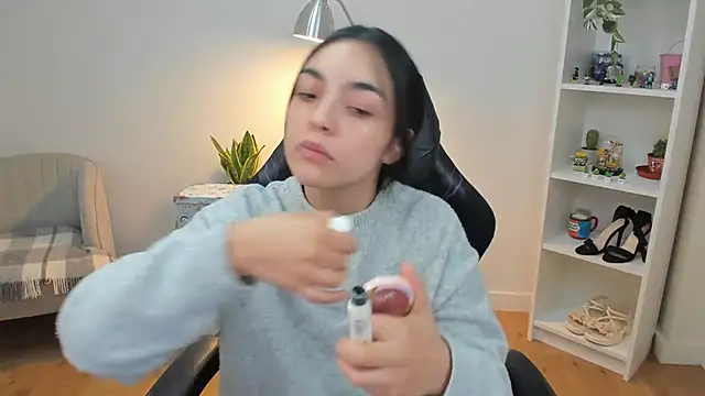  BellaEvans  online show from 28, 2, 2026