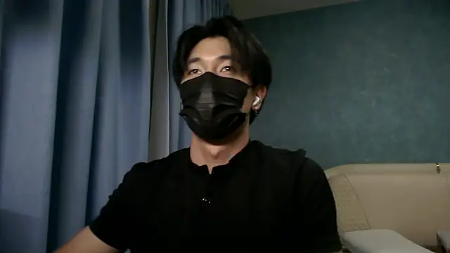Snapshot of wuzhimao0207 chatting on 18, 6, 2026 wuzhimao0207 online show from 18, 6, 2026