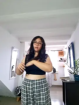 Snapshot of Mia_Ruiz chatting on 24, 1, 2025 Mia Ruiz online show from 24, 1, 2025