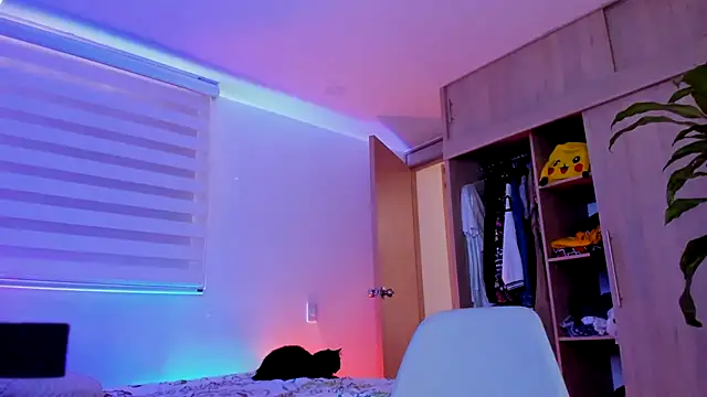 aldrinwhite online show from 1, 12, 2025