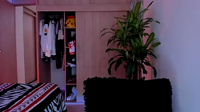 aldrinwhite online show from 19, 12, 2025