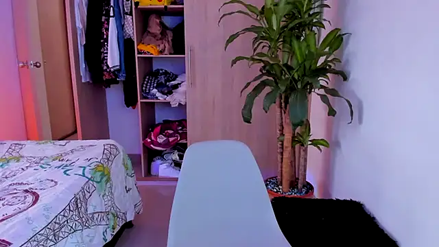 aldrinwhite online show from 3, 12, 2025