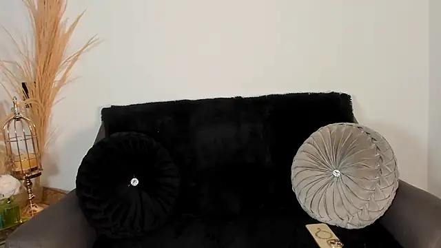 Chrishell  online show from 17, 1, 2026