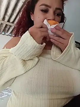 Mommy-Hot online show from 17, 7, 2026