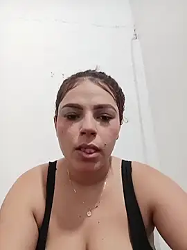 Mommy-Hot online show from 15, 4, 2026