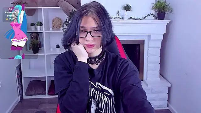 Snapshot of Justin_Care chatting on 2, 2, 2025 Justin Care online show from 2, 2, 2025