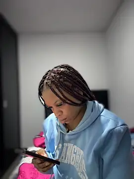 Melany Williams online show from 13, 10, 2025