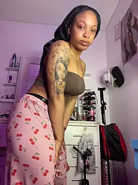 Snapshot of Melany_Williams chatting on 17, 5, 2026 Melany Williams online show from 17, 5, 2026