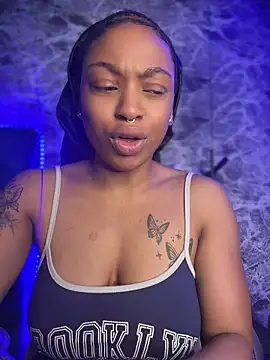 Snapshot of Melany_Williams chatting on 20, 7, 2026 Melany Williams online show from 20, 7, 2026