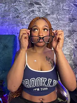 Melany Williams online show from 4, 4, 2026