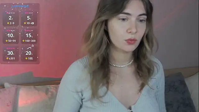 chloi hes online show from 10, 12, 2024