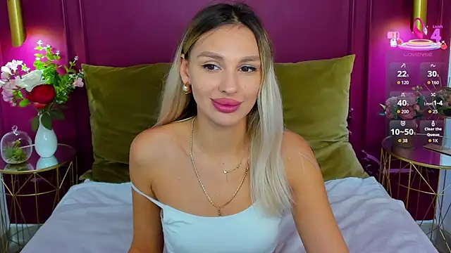 MissLoou online show from 9, 11, 2025