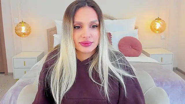 MissLoou online show from 3, 2, 2026