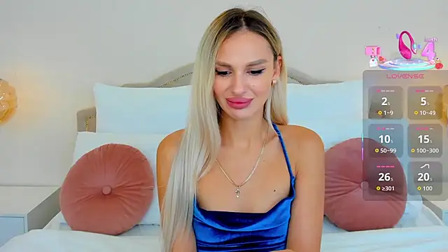 Snapshot of MissLoou chatting on 26, 9, 2025 MissLoou online show from 26, 9, 2025
