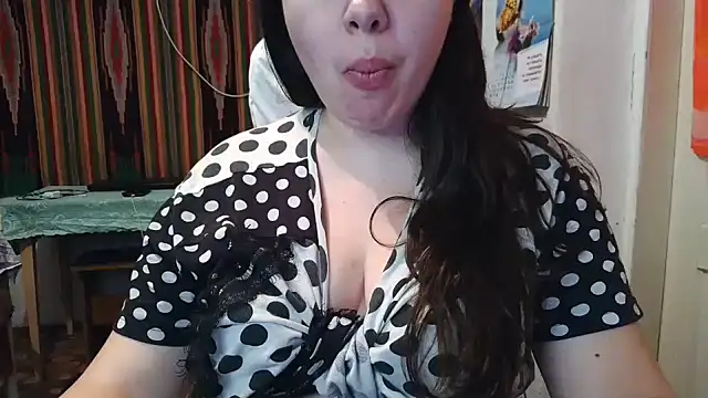 Cora Maro online show from 17, 3, 2025