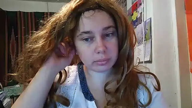 Cora Maro online show from 20, 9, 2025
