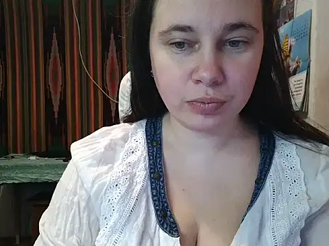 Cora Maro online show from 7, 3, 2025