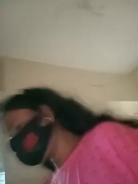 Snapshot of Neha-Roy chatting on 26, 5, 2026 Neha-Roy online show from 26, 5, 2026