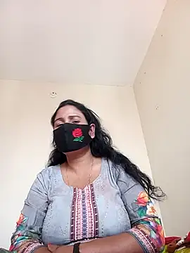Neha-Roy online show from 4, 3, 2025