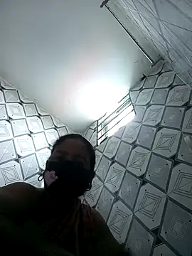 Neha-Roy online show from 5, 11, 2025