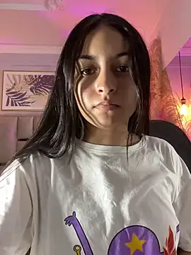 Snapshot of Emelie_Ch1 chatting on 1, 3, 2025 Emelie Ch1 online show from 1, 3, 2025