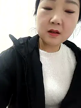 Snapshot of AHL756 chatting on 13, 2, 2025 AHL756 online show from 13, 2, 2025