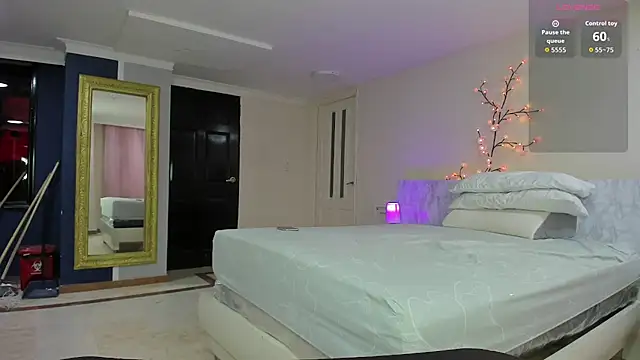 charolbruce 1 online show from 28, 10, 2025