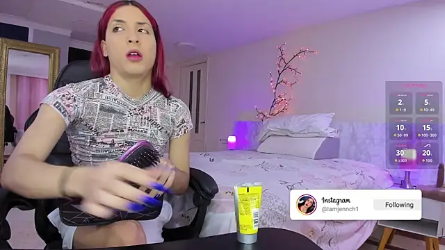 charolbruce 1 online show from 27, 11, 2025