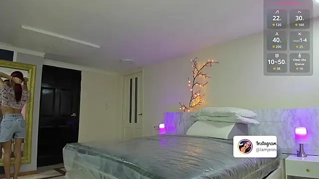 charolbruce 1 online show from 18, 11, 2025