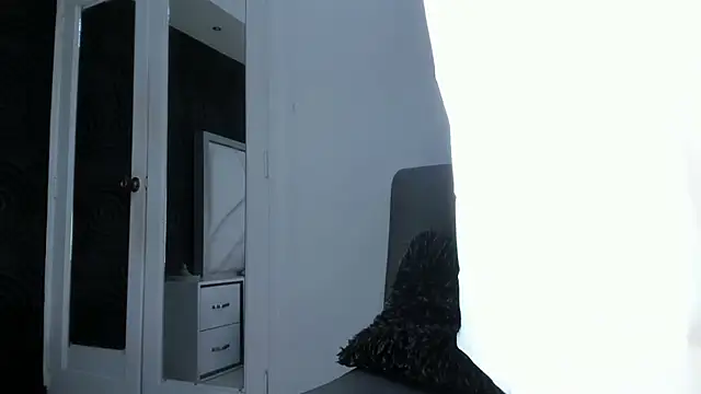 AbigailWilliams  online show from 17, 10, 2025