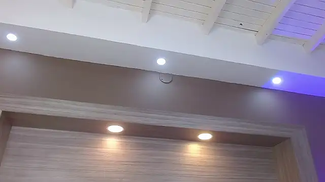 AbigailWilliams  online show from 20, 4, 2026