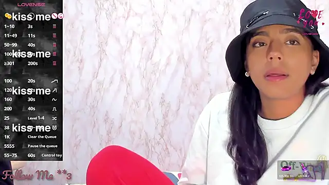 BarbieHotLaura online show from 11, 1, 2025