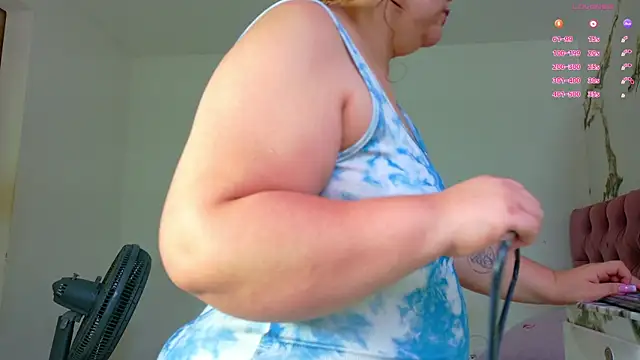 Snapshot of Gaby_Vegaa chatting on 13, 11, 2025 Gaby Vegaa online show from 13, 11, 2025