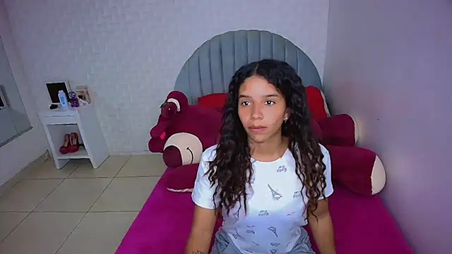 Snapshot of charlotte_0309 chatting on 12, 3, 2026 charlotte 0309 online show from 12, 3, 2026