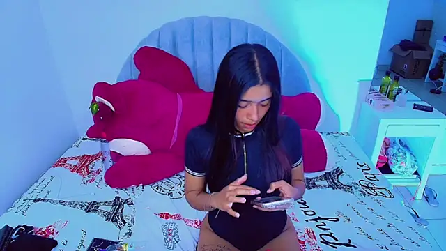 Snapshot of charlotte_0309 chatting on 2, 12, 2025 charlotte 0309 online show from 2, 12, 2025