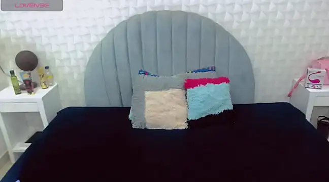 charlotte 0309 online show from 20, 3, 2025