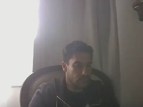 Snapshot of elkike1980 chatting on 8, 5, 2026 elkike1980 online show from 8, 5, 2026