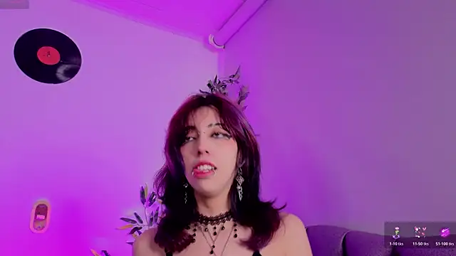 Nyx nayla online show from 13, 1, 2026