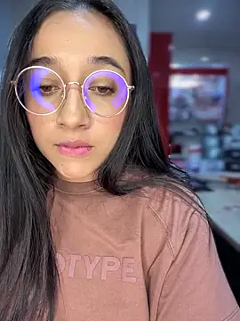 cata megan online show from 3, 3, 2025