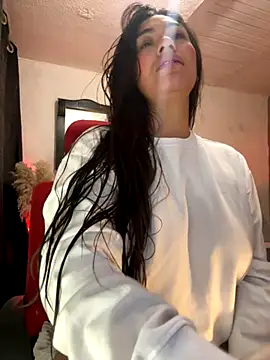 emmily d online show from 16, 10, 2025