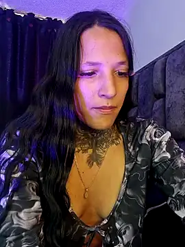Snapshot of Nicole420squirt chatting on 3, 1, 2025 Nicole420squirt online show from 3, 1, 2025