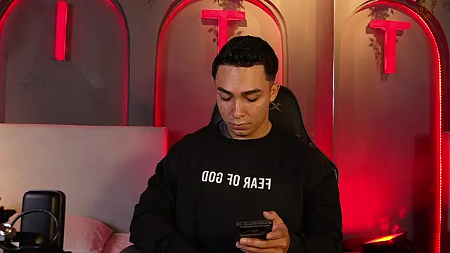 Ryan Hunt online show from 7, 10, 2025