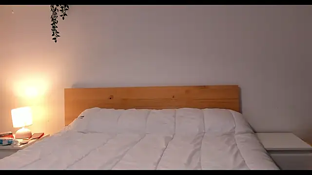 LorenRosse online show from 11, 3, 2026