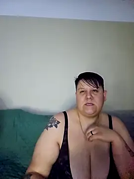 DevilDahm online show from 2, 4, 2026