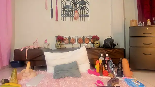 RubyEmerald online show from 14, 11, 2025