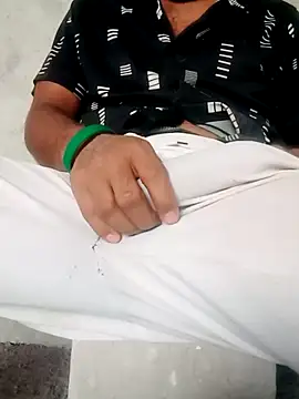 INDIANBOY7439 online show from 1, 2, 2026