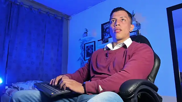 ThomsEvery  online show from 14, 11, 2025