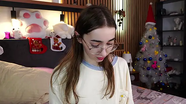 PollyBeev online show from 20, 12, 2025