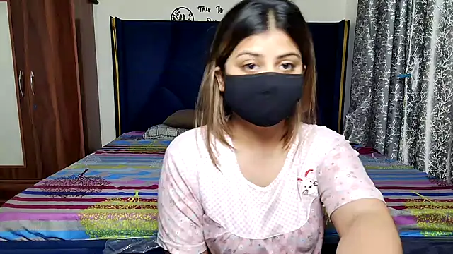 Snapshot of Hoty-Shivangi chatting on 23, 5, 2026 Hoty-Shivangi online show from 23, 5, 2026